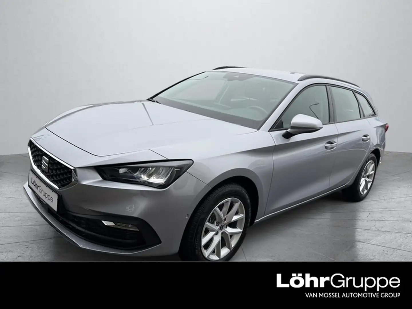 SEAT Leon ST 2,0 TDI DSG Silber - 1