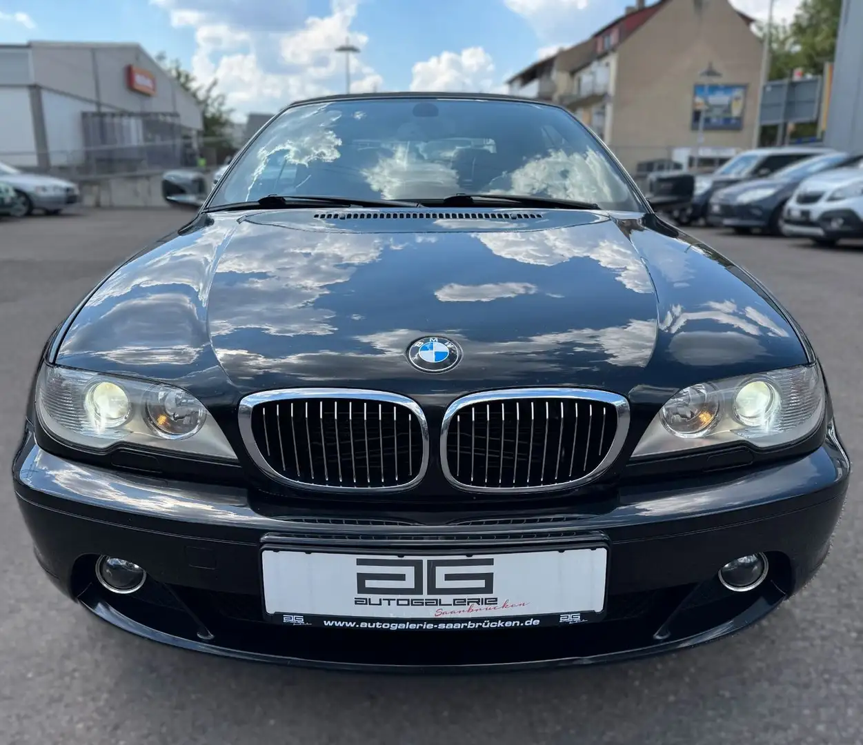 BMW 325 i Cabrio *Xenon/Leder/SHZ/PDC/18"Alus* Schwarz - 2