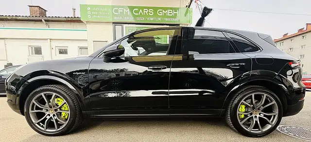 Porsche Cayenne III E-Hybrid PHEV 17,9 kWh Platinum Edition Aut. Ansicht 3