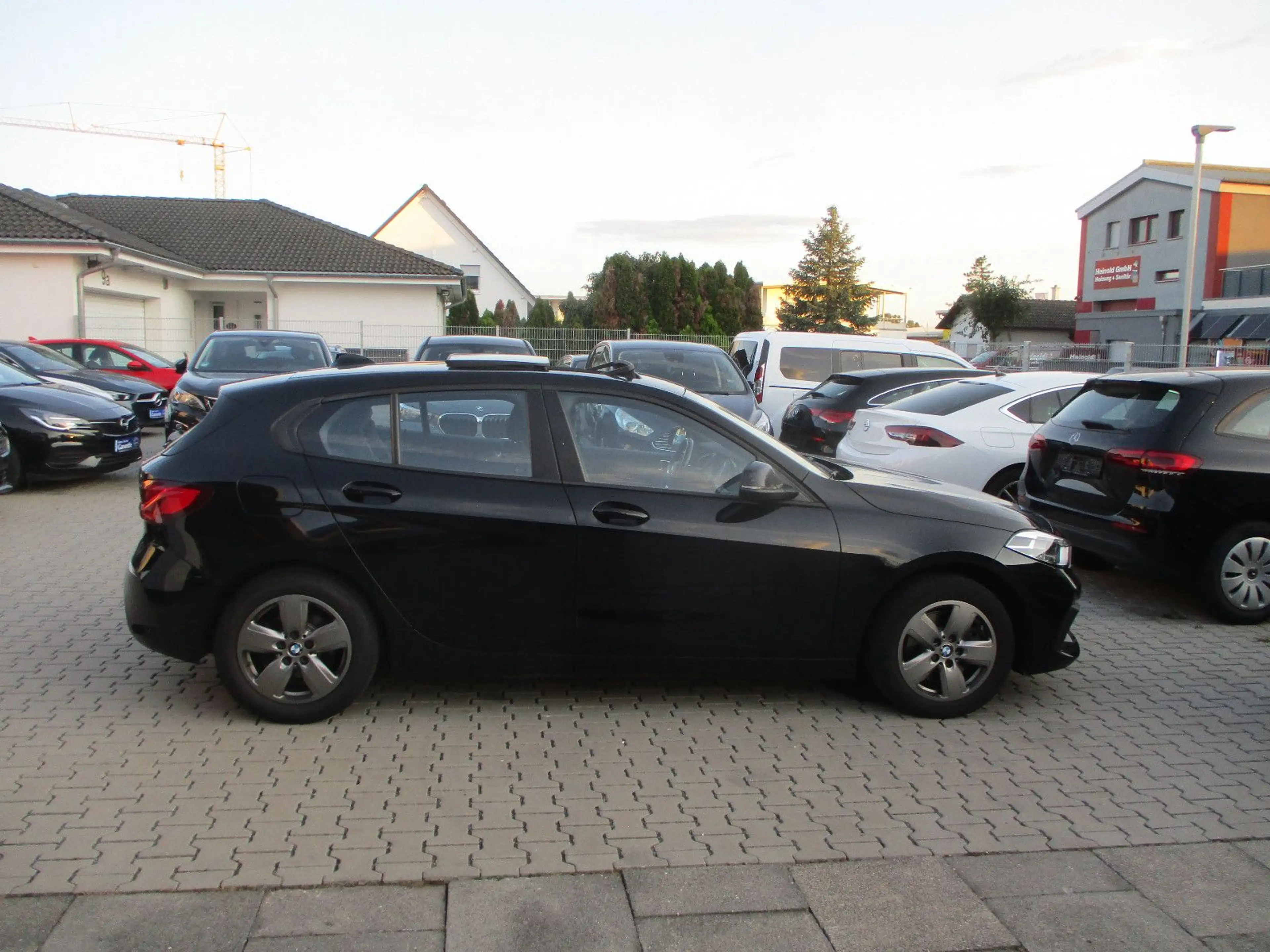 BMW 116 d NAVI PANORAMA HEAD SPURH TEMP SITZH LED PDC — photo 7