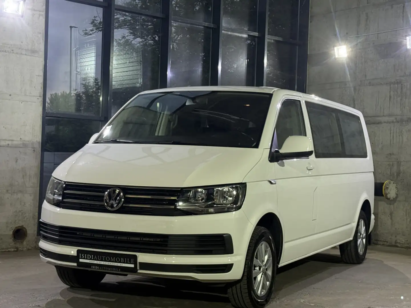Volkswagen T6 Caravelle Comfortline Lang Sitzheizung AHK Weiß - 1
