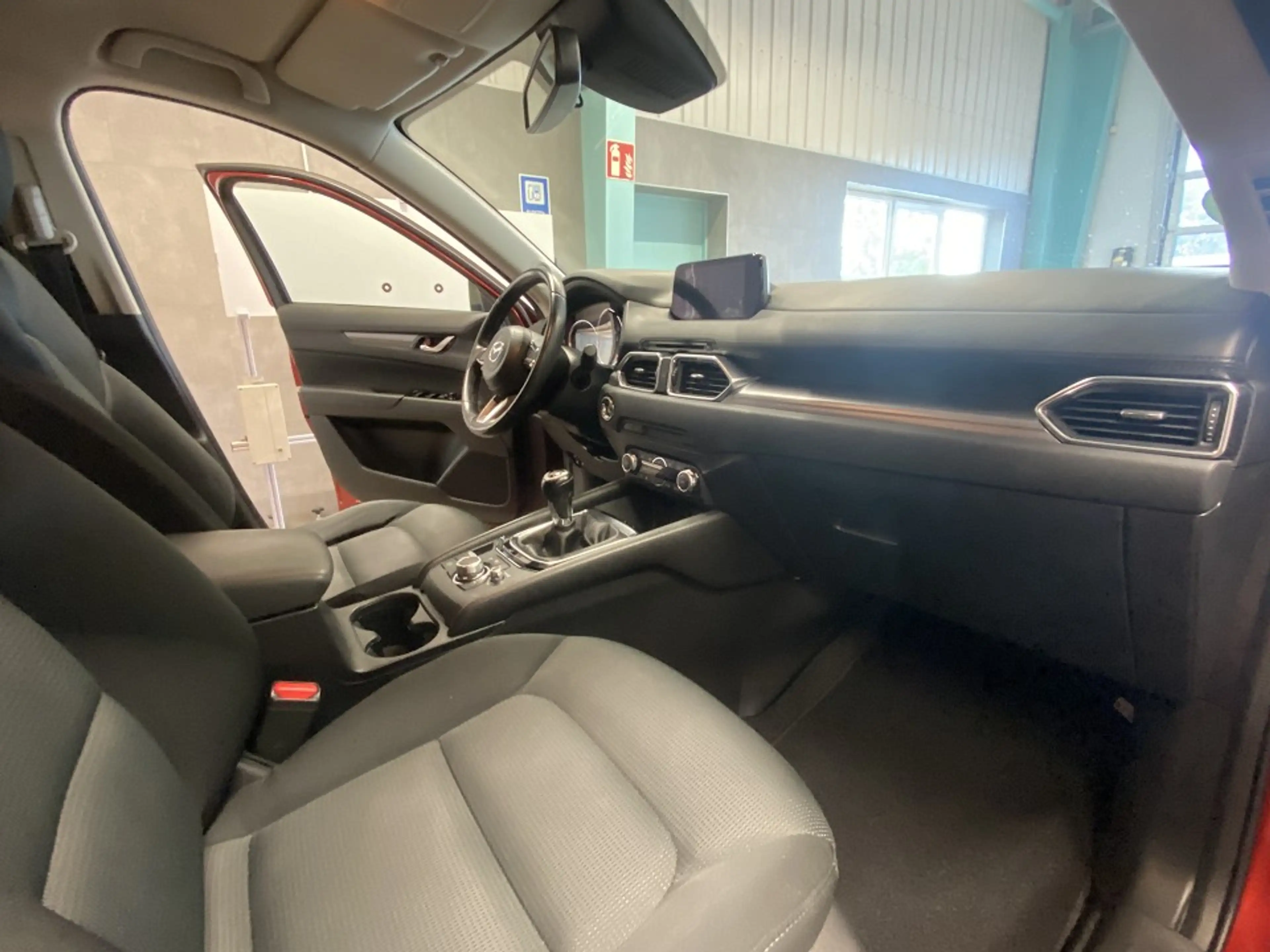 Mazda CX-5 L SKYACTIV-G 165 AWD 5T 6GS AL-EXCLUSIVE-LINE — photo 4