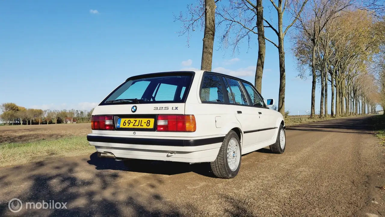 BMW 325 3-serie Touring 325iX, foto 10
