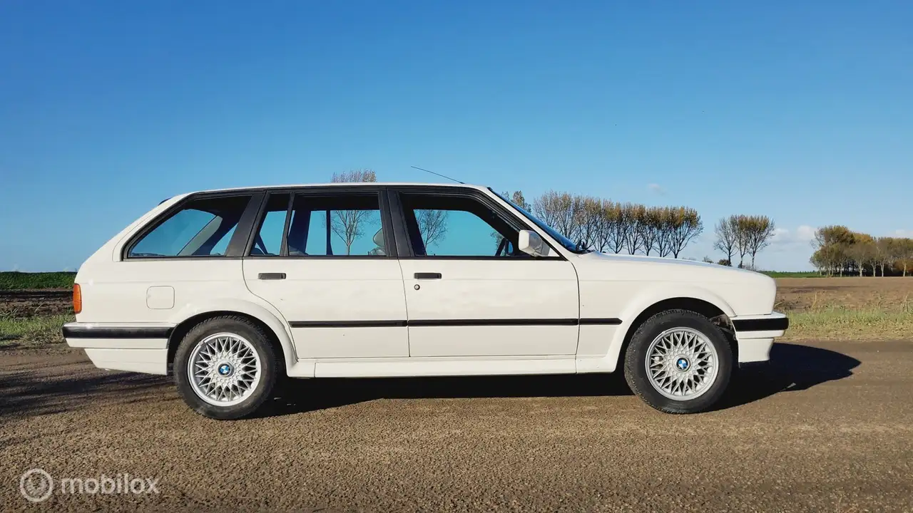 BMW 325 3-serie Touring 325iX, foto 9