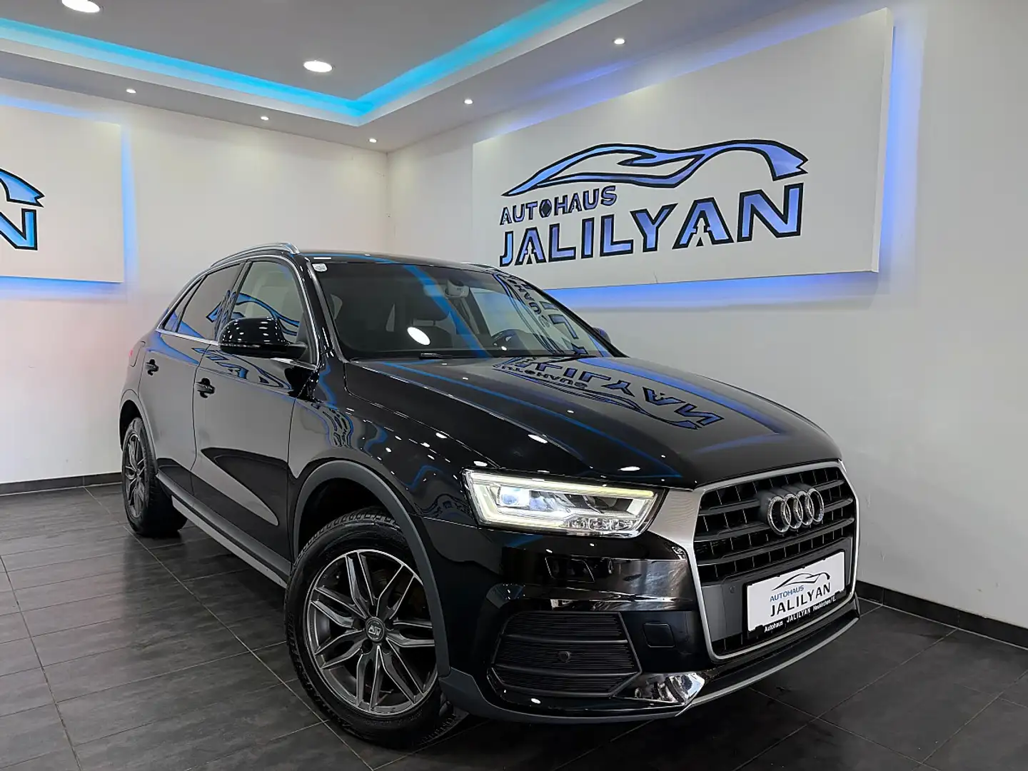 Audi Q3 2,0 TDI, SHZ, LED+XENON, BLUETOOTH, TOP Schwarz - 1