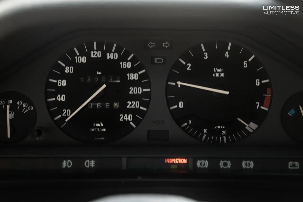 BMW 320 i Cabrio | E30 / Manueel, foto 8