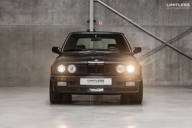 BMW 320 i Cabrio | E30 / Manueel