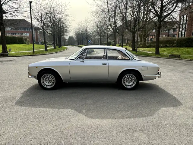 Alfa Romeo 1750 GT Serie 2 Veloce *** Restored 2025 ***