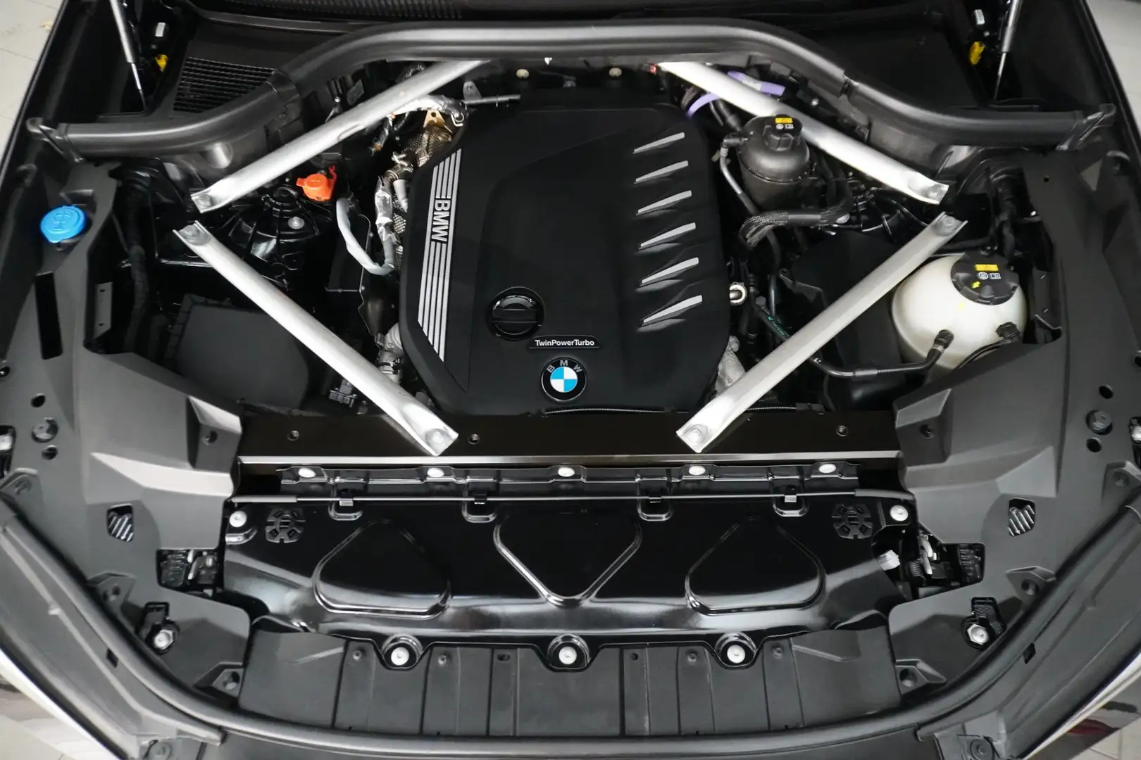 BMW X6 xDrive30d Schwarz - 2
