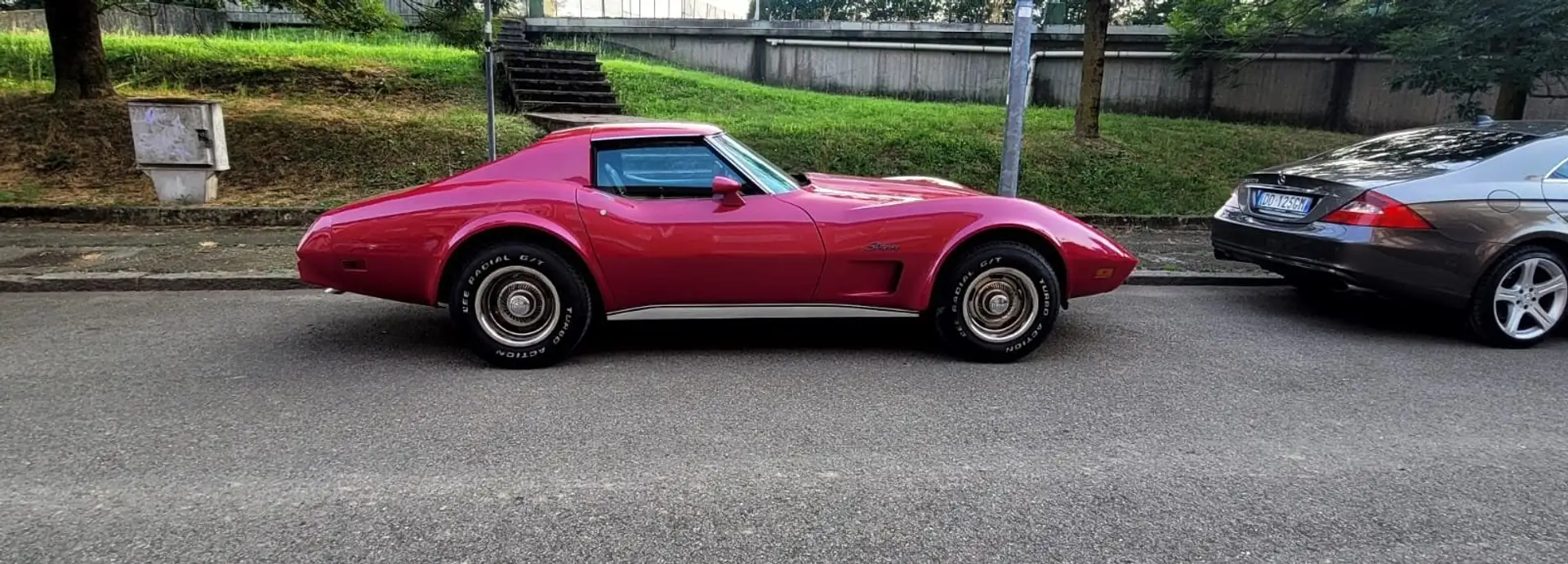 Corvette C3 Stingray Rojo - 2