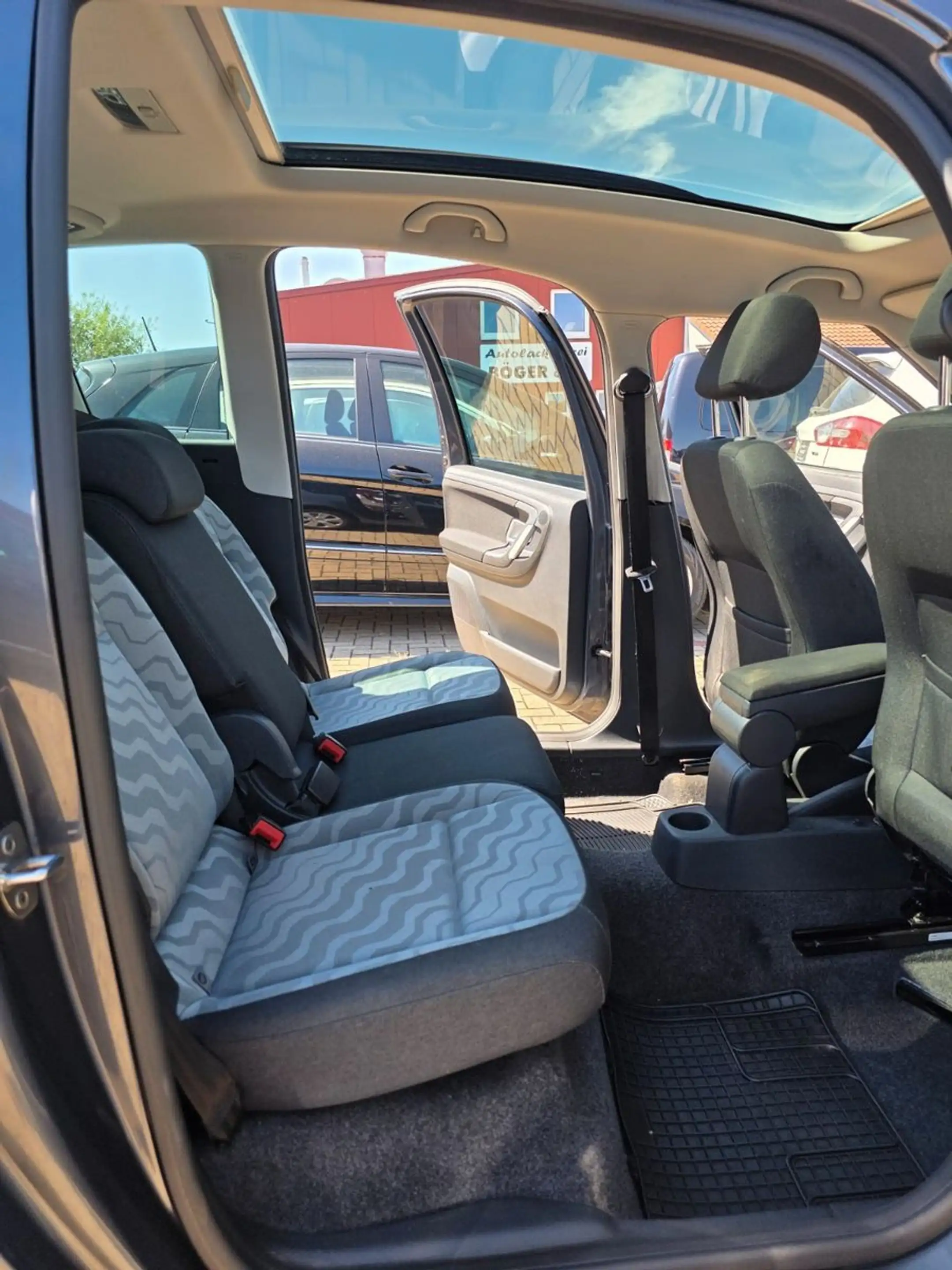 Skoda Roomster Style /Zahnriemen neu/Panorama/Shz/Efh — photo 12