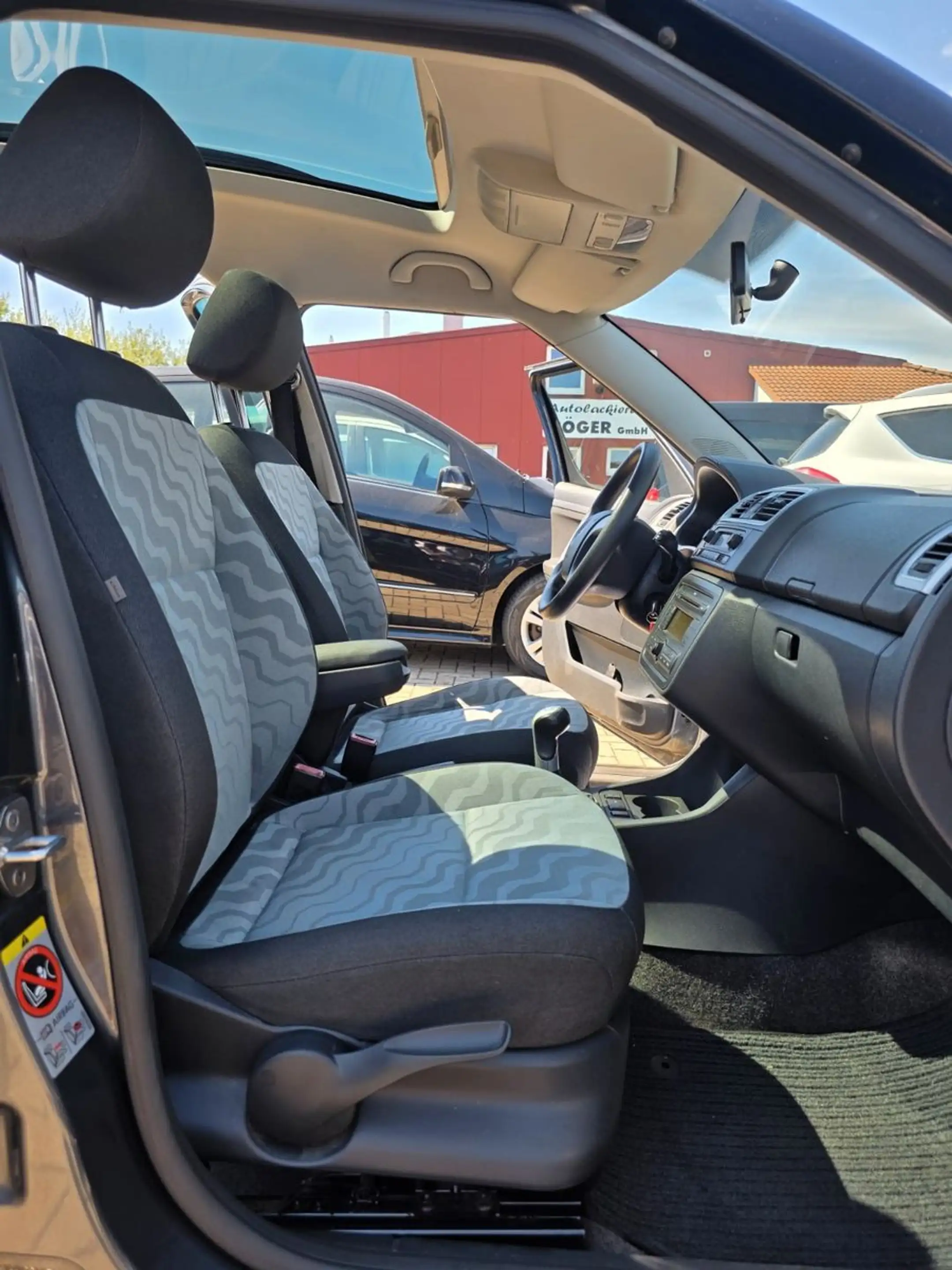 Skoda Roomster Style /Zahnriemen neu/Panorama/Shz/Efh — photo 10