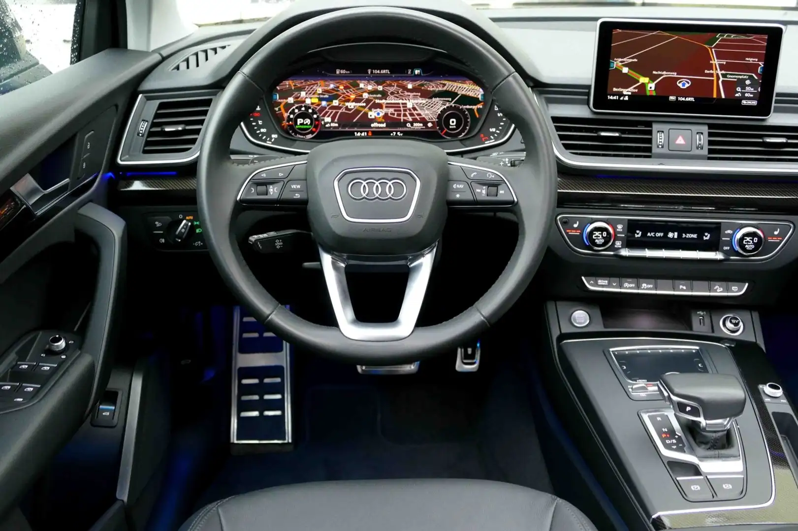 Audi Q5 45 TFSI QUATTRO *VIRTUAL*S-LINE*PANORAM*LEDER Bleu - 2