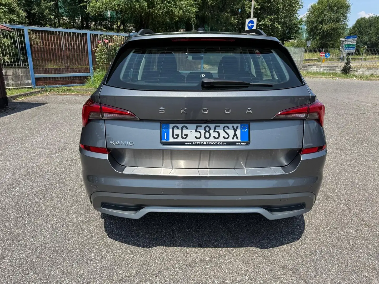 Skoda Kamiq 1.0 Tsi Style 110cv Cambio Aut. Dsg Argento - 2