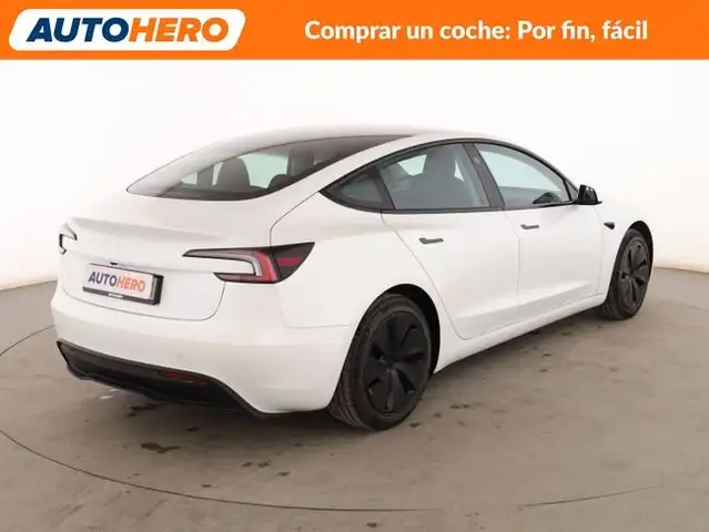 Tesla Model 3 view 6
