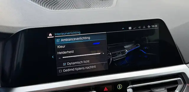 BMW 3 Series view 15