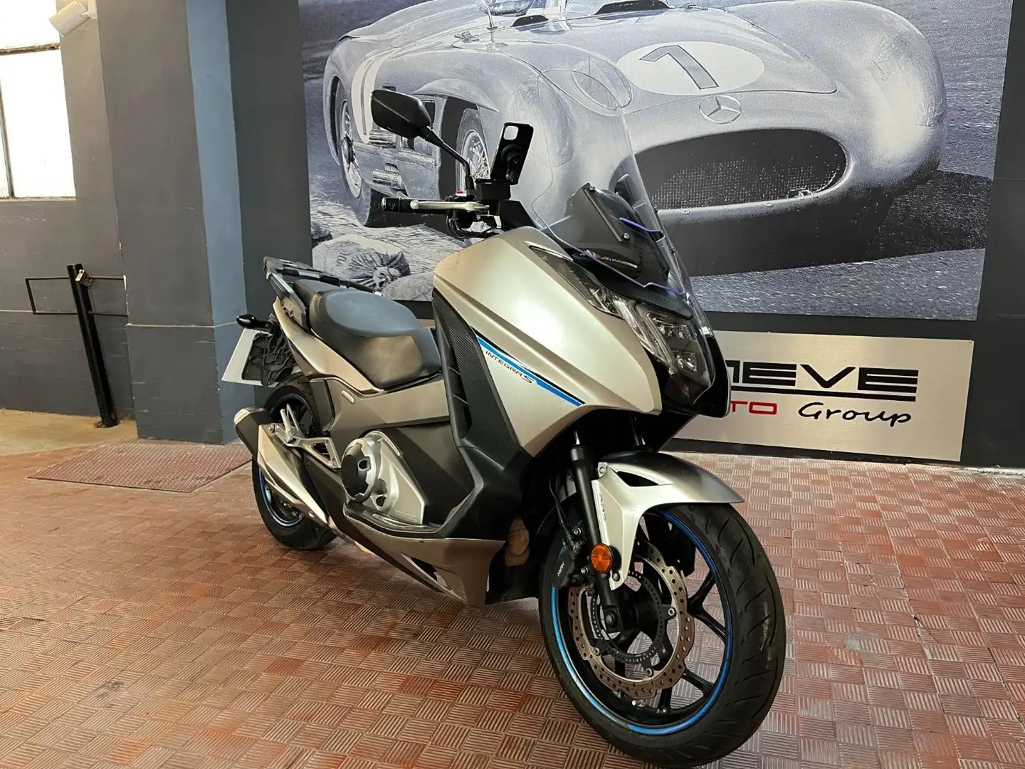 Honda Integra 750 S Grigio - 2