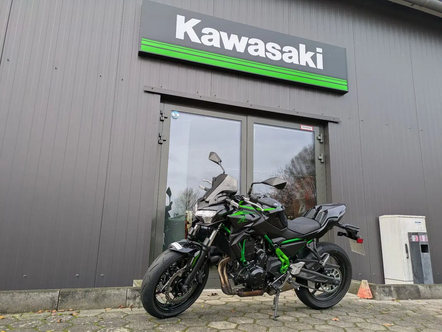 Kawasaki Z 650 Sport Gar 2029 Negru - 1
