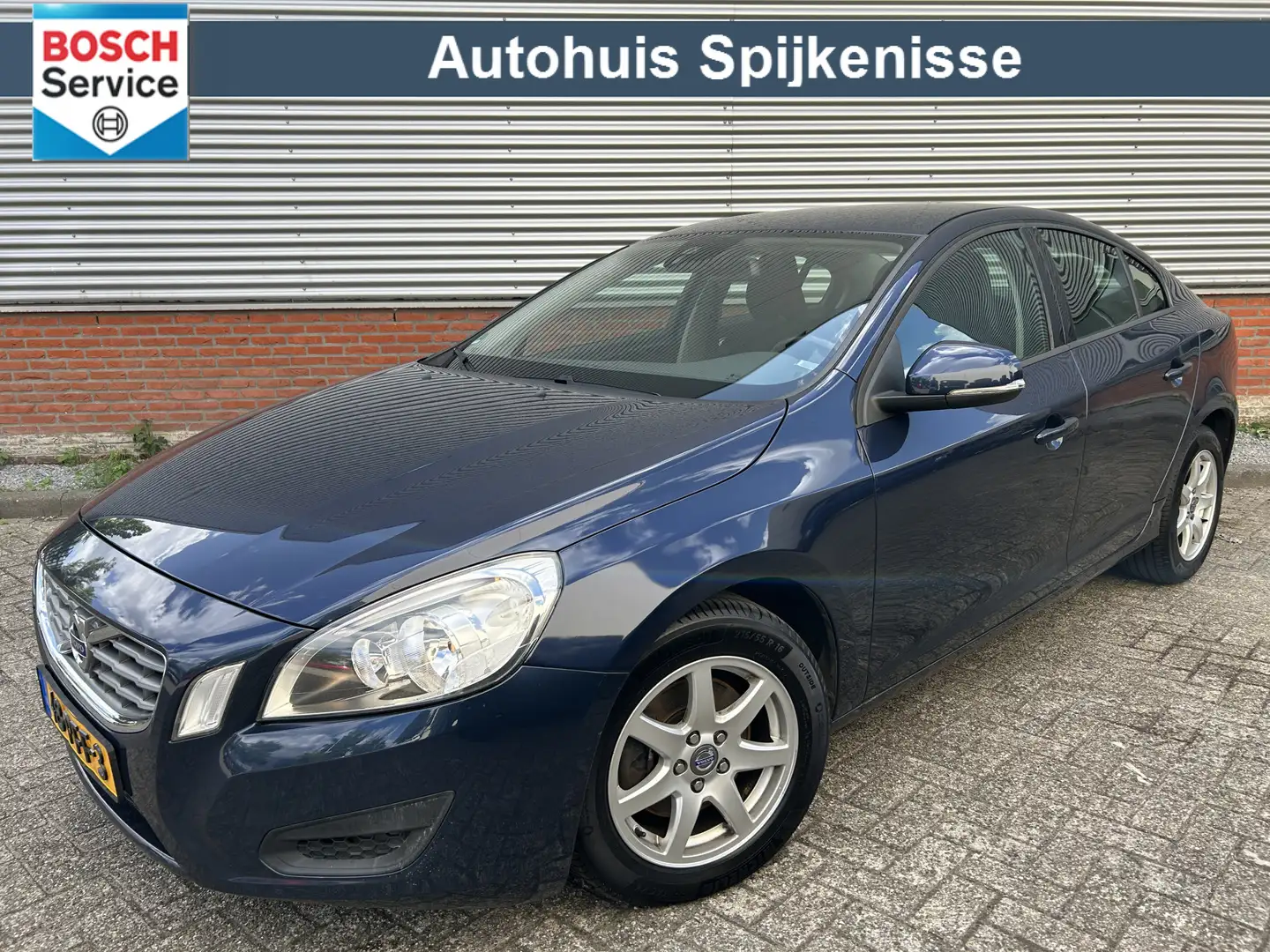 Volvo S60 1.6 T4 Kinetic | Automaat | Navigatie | Blauw - 1