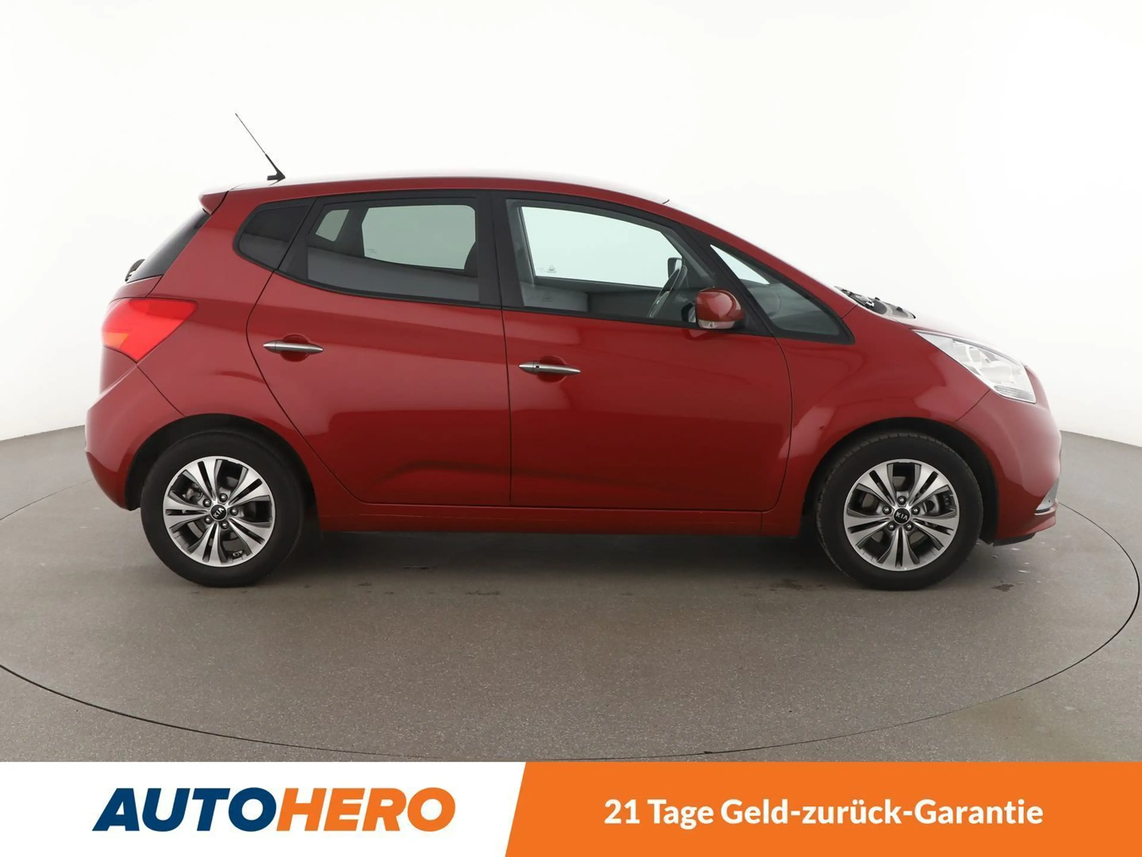 Kia Venga 1.6 UEFA Euro 2016*NAVI*PDC*SHZ*KLIMA* — photo 7