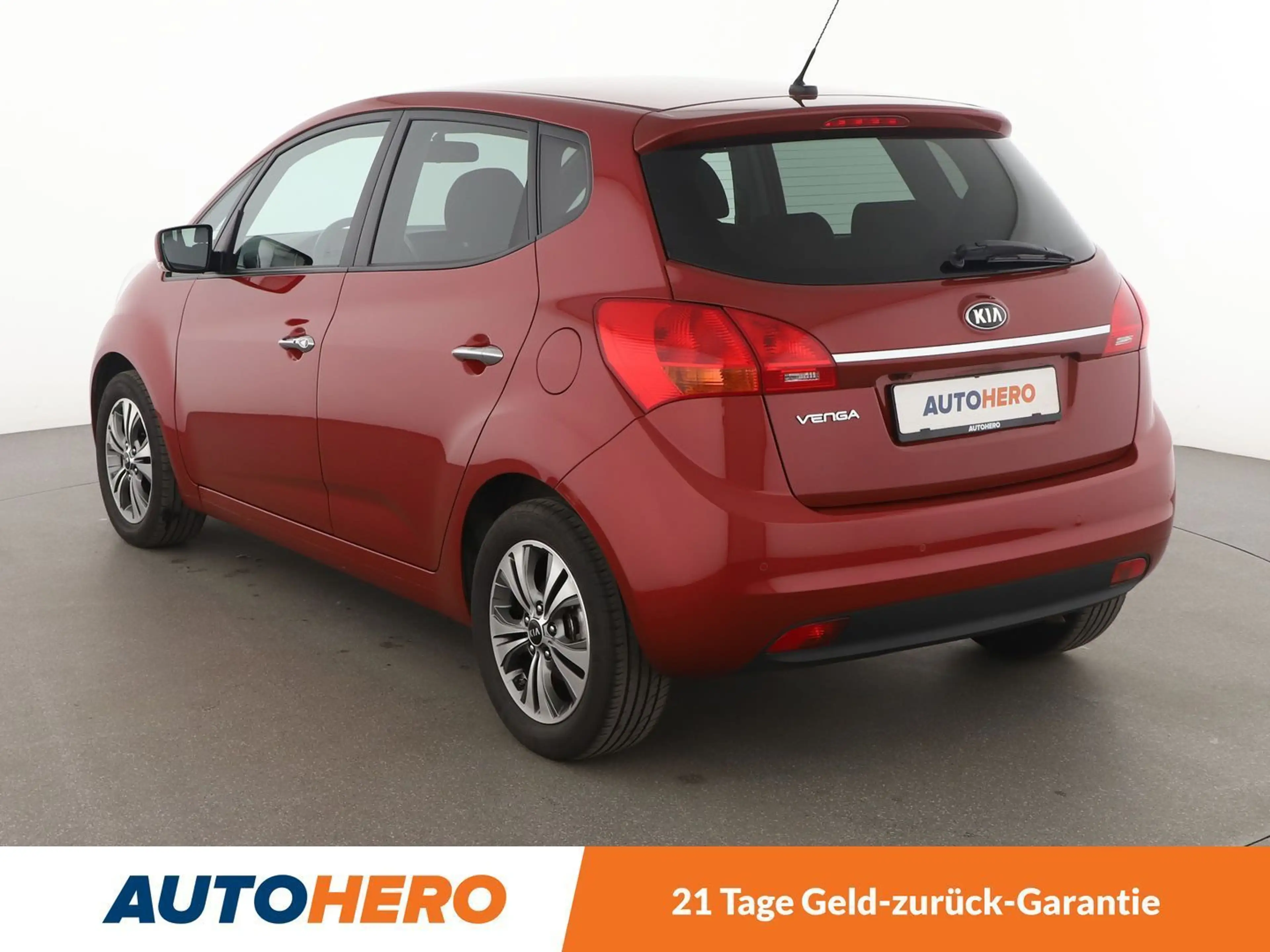 Kia Venga 1.6 UEFA Euro 2016*NAVI*PDC*SHZ*KLIMA* — photo 4
