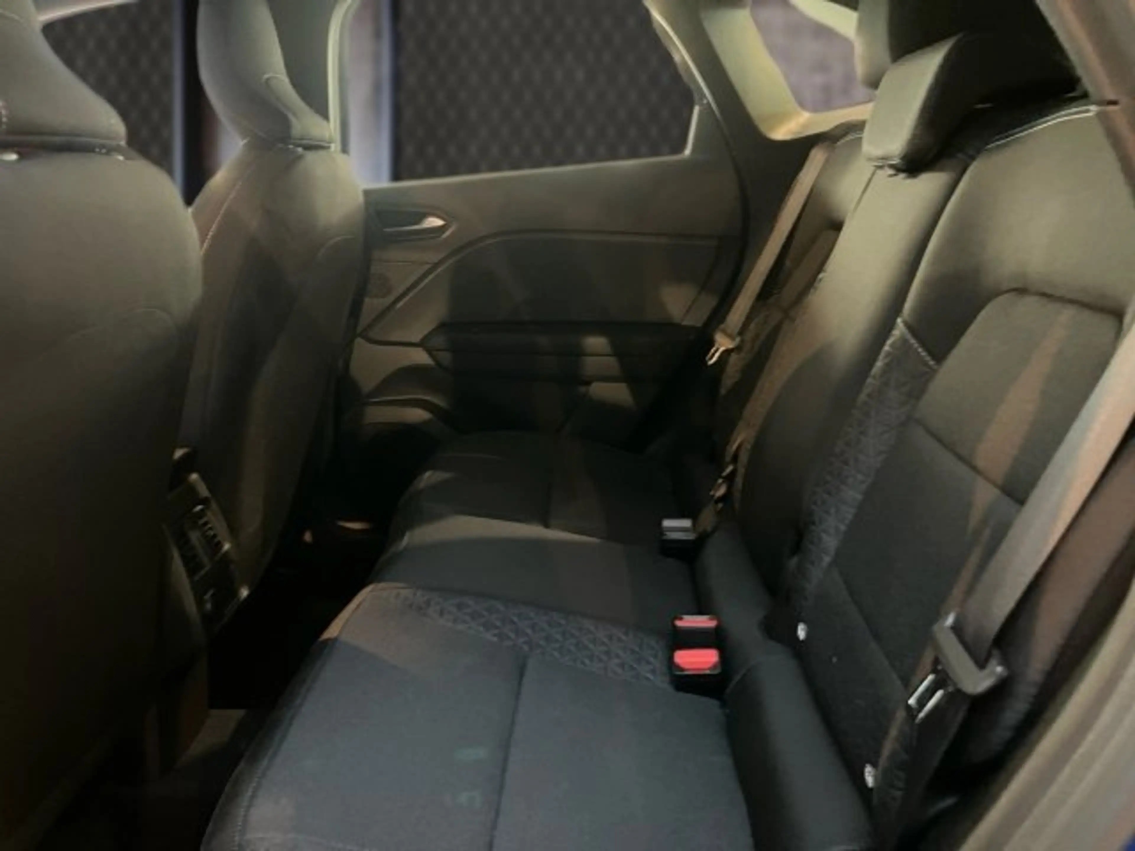 Mitsubishi Grandis 1,8 HEV Invite C AT 26 — photo 13