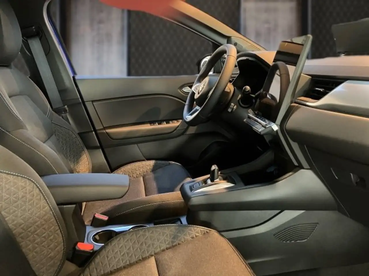 Mitsubishi Grandis 2026 — фото 10