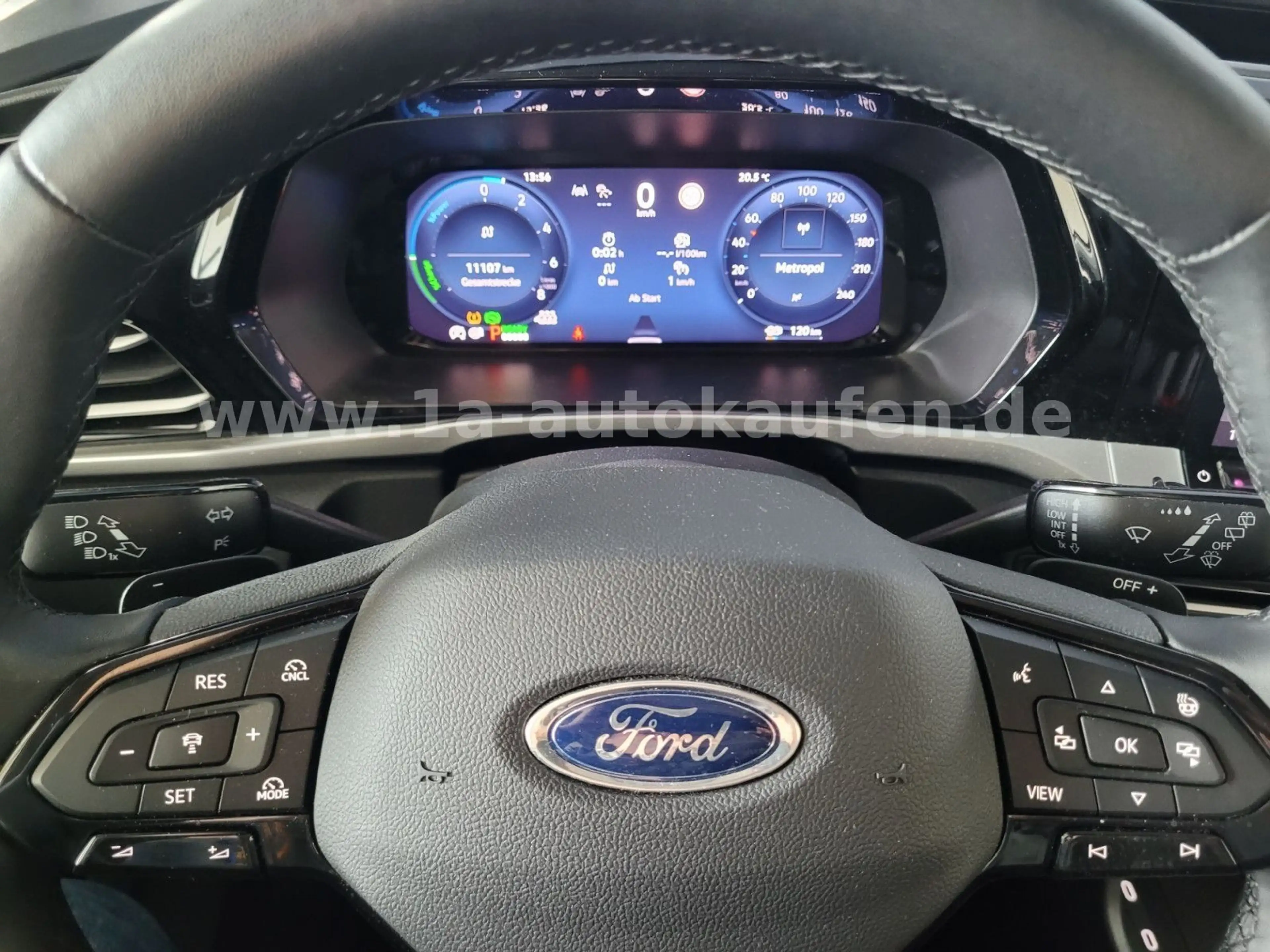 Ford Tourneo Connect L1 Plug-in Hybrid Active m. AHK — photo 9