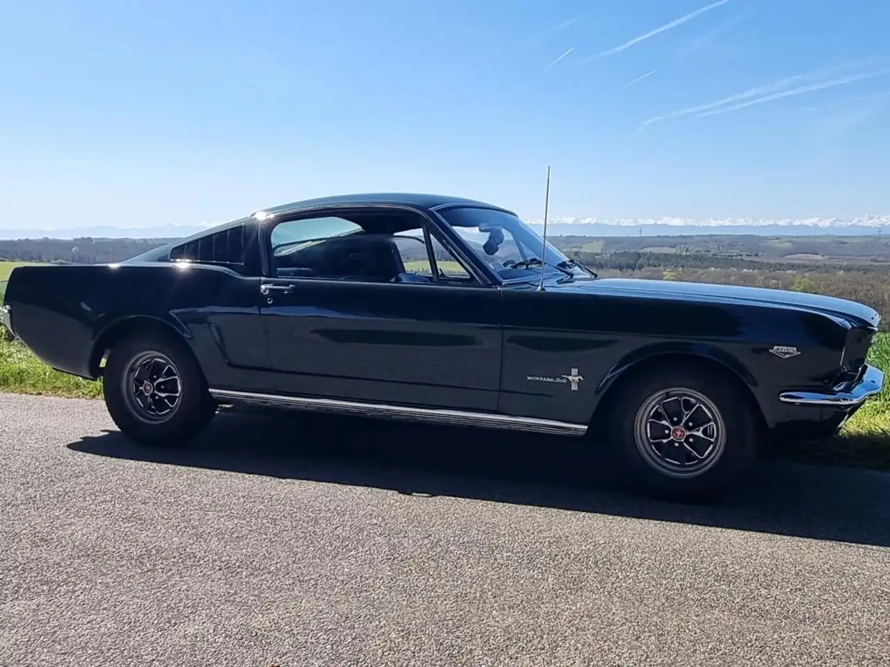 Ford Mustang FASTBACK, foto 8