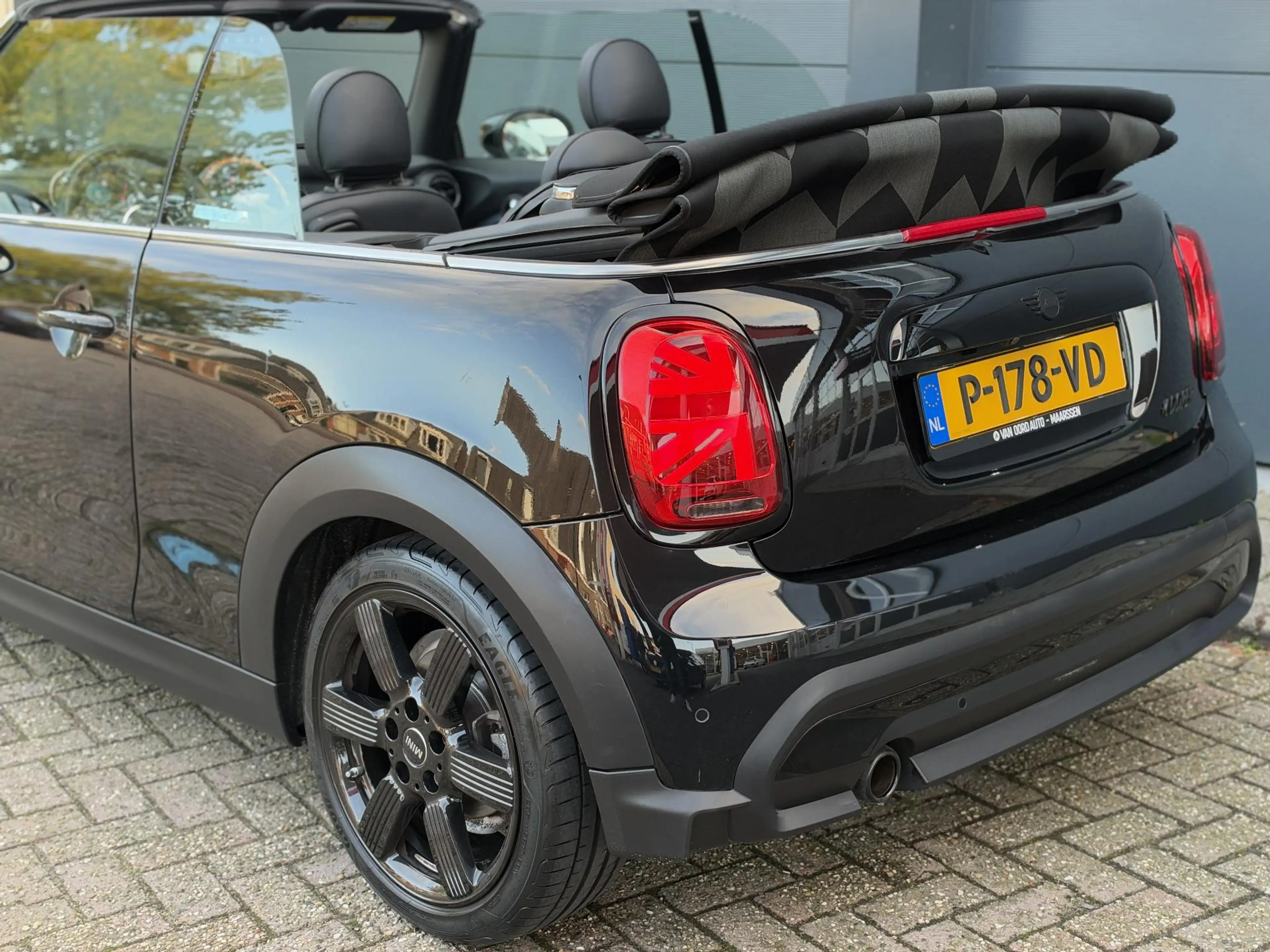 MINI Cooper Cabrio 1.5 Sidewalk Edition / 100% Onderhoud — photo 5