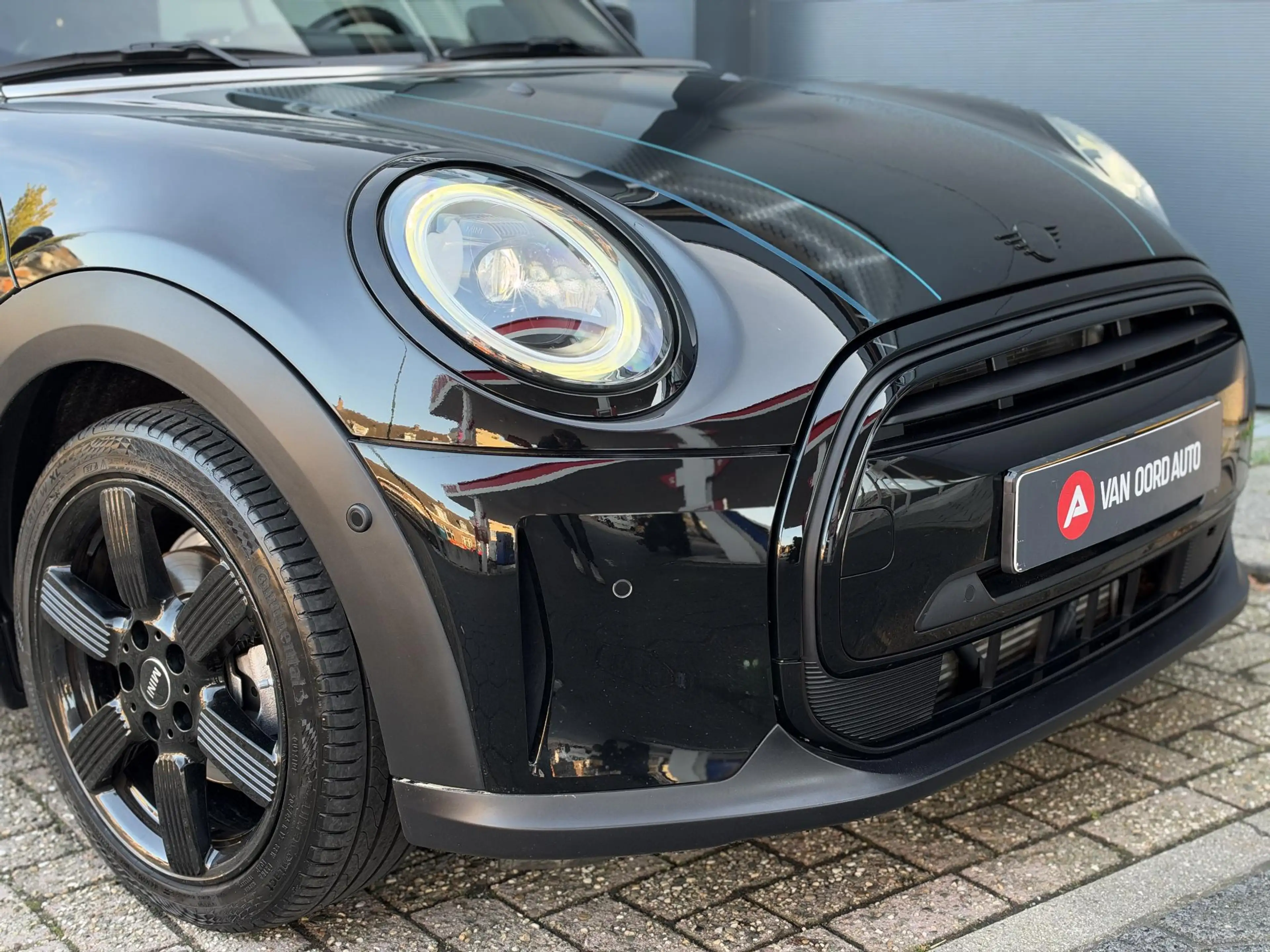 MINI Cooper Cabrio 1.5 Sidewalk Edition / 100% Onderhoud — photo 25