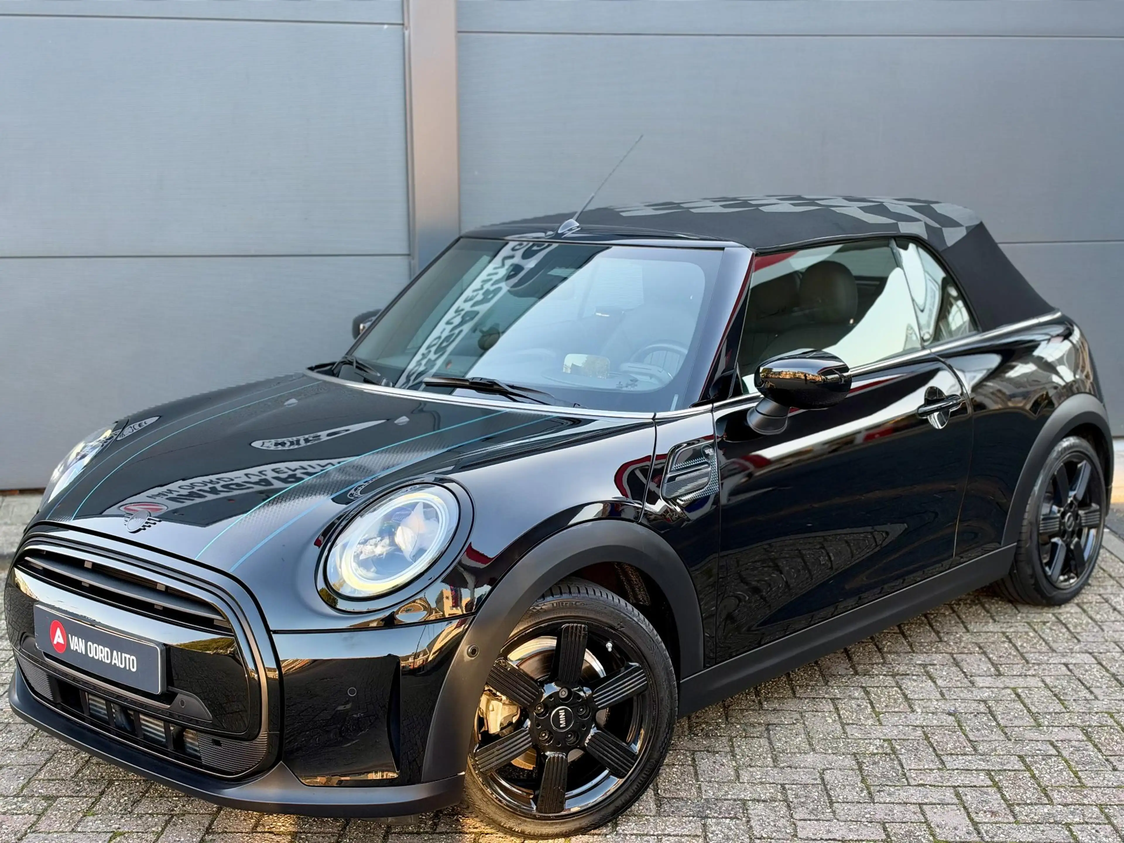 MINI Cooper Cabrio 1.5 Sidewalk Edition / 100% Onderhoud — photo 17