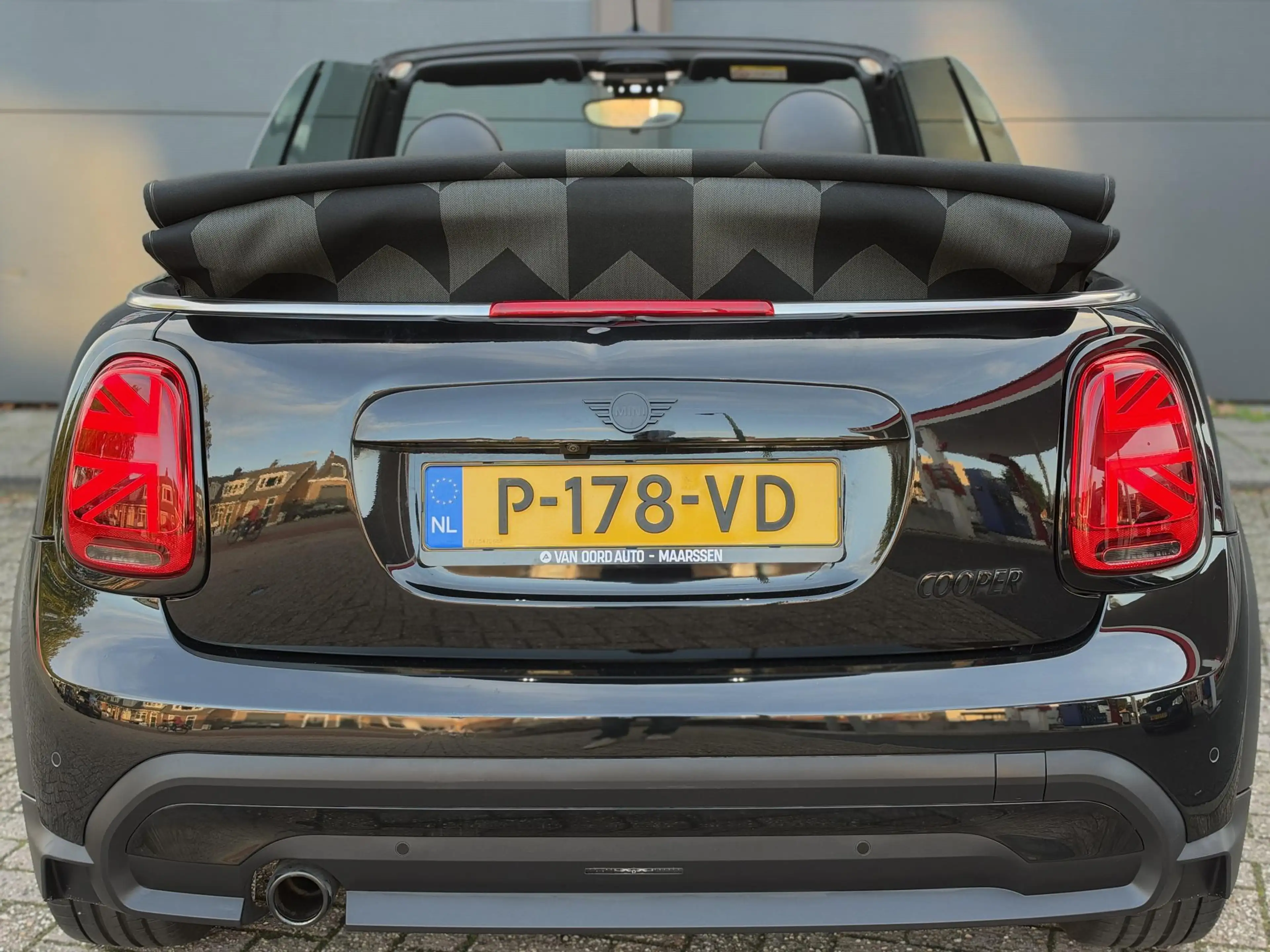 MINI Cooper Cabrio 1.5 Sidewalk Edition / 100% Onderhoud — photo 14