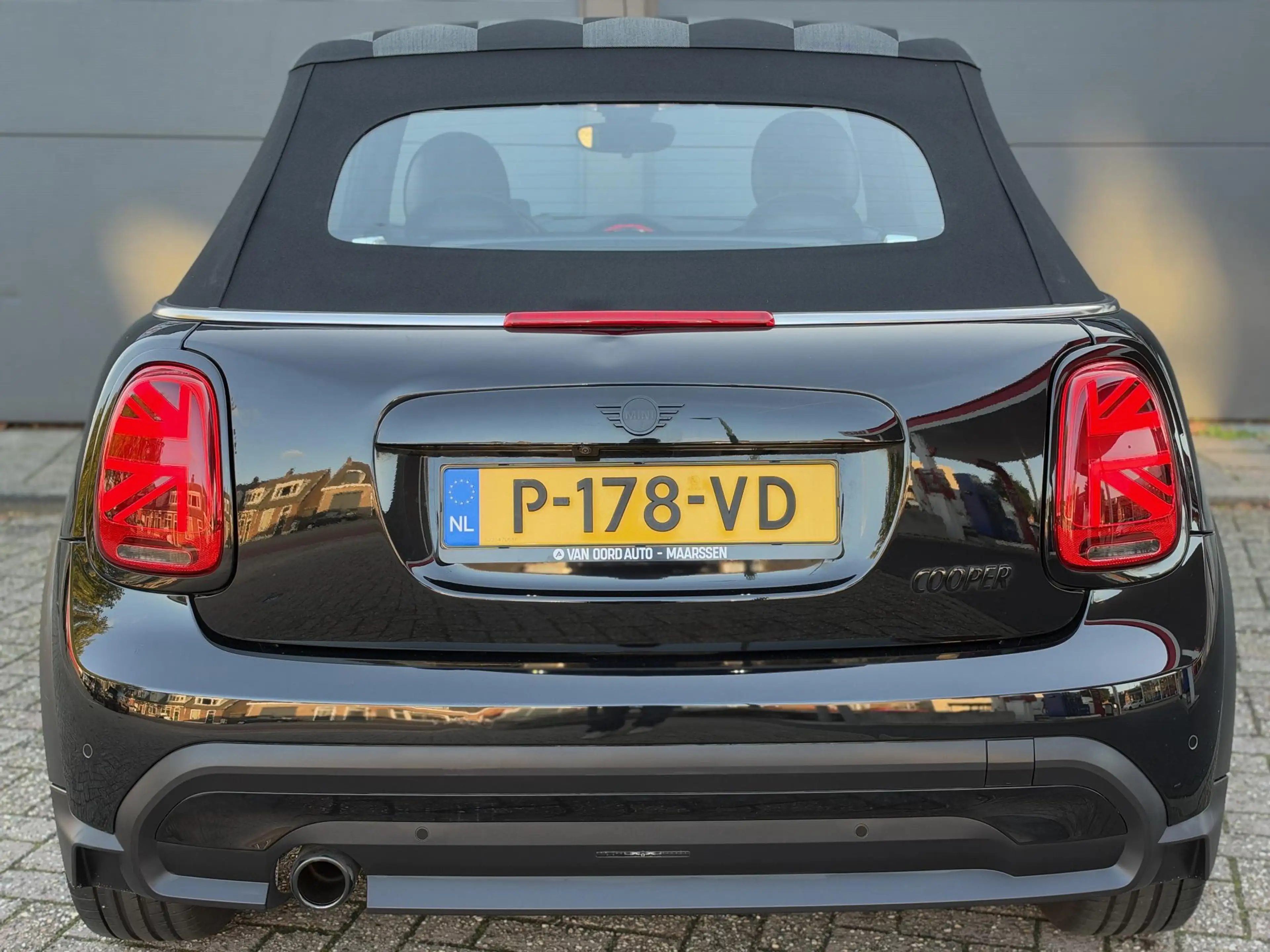 MINI Cooper Cabrio 1.5 Sidewalk Edition / 100% Onderhoud — photo 8