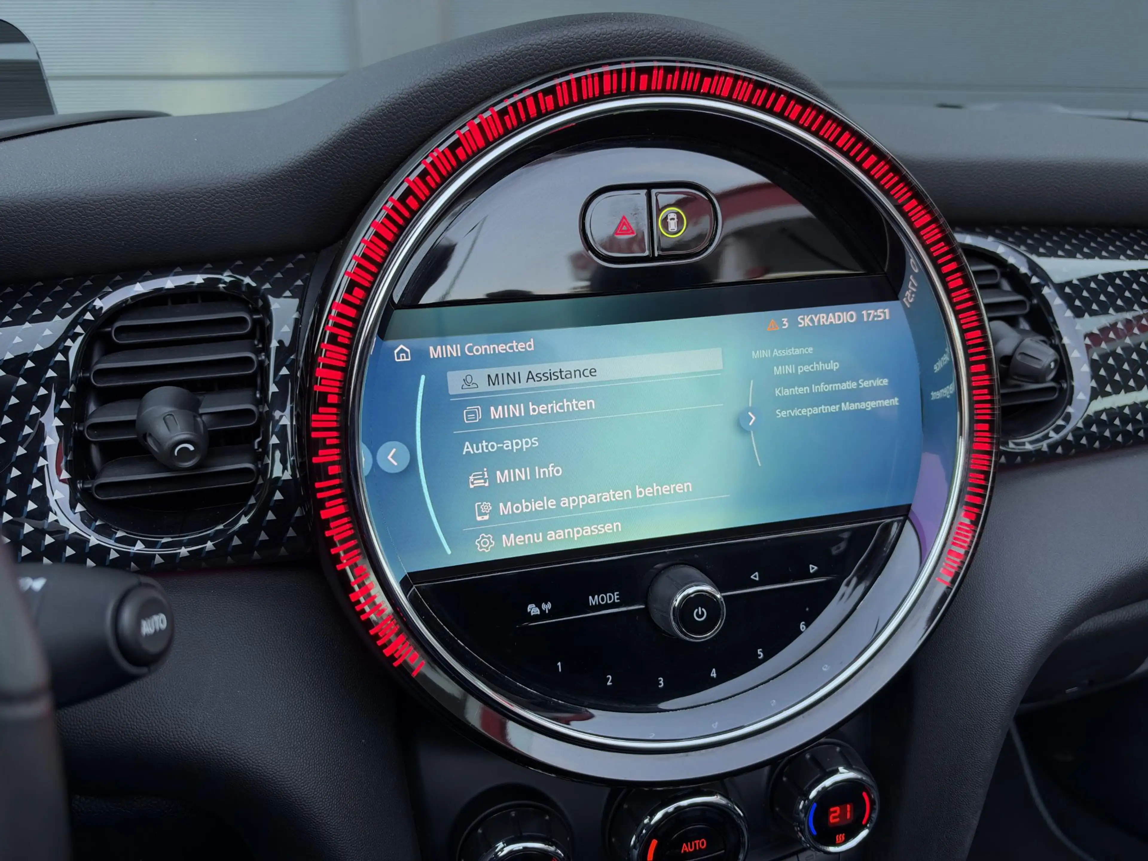 MINI Cooper Cabrio 1.5 Sidewalk Edition / 100% Onderhoud — photo 43