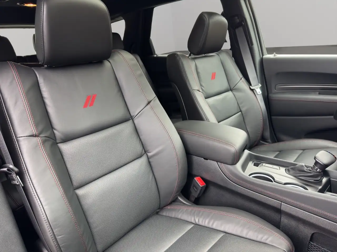 Dodge Durango снимка Dodge Durango