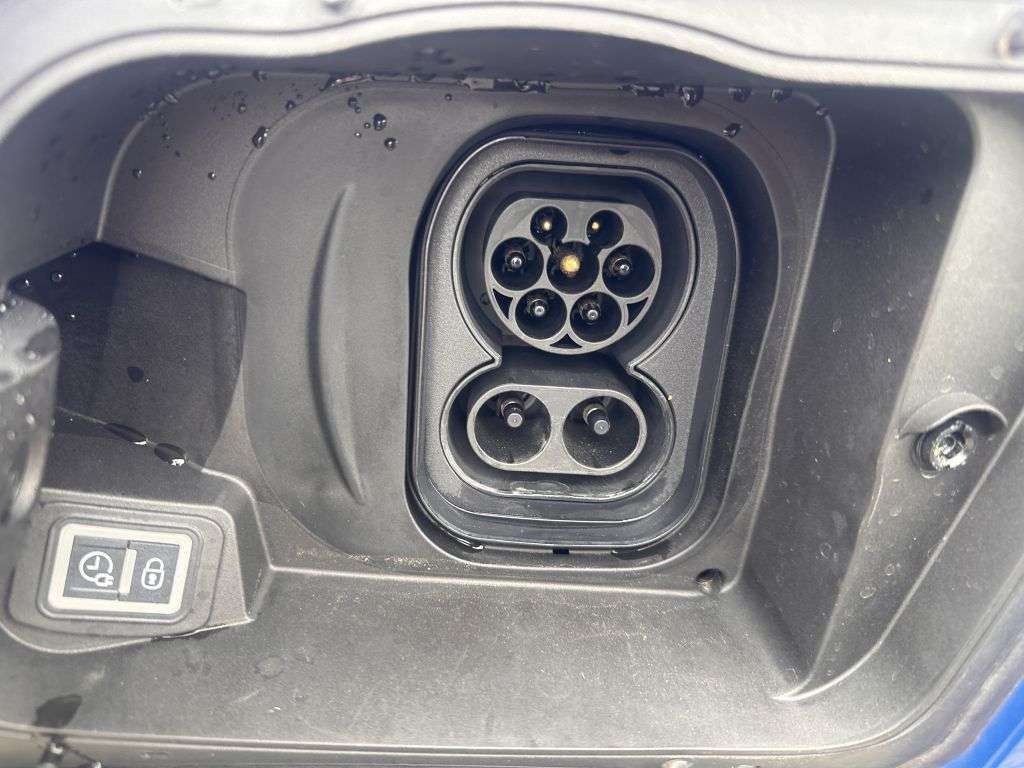 Opel Mokka E