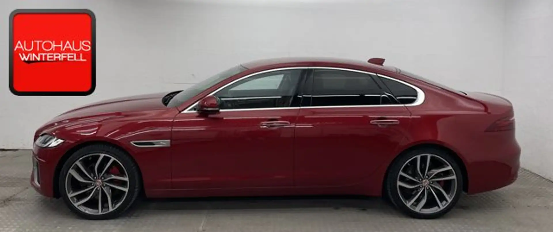 Jaguar XF P300 HSE AWD HUD+MEMO+MERIDIAN+ACC+ALCANTARA+ Rot - 2