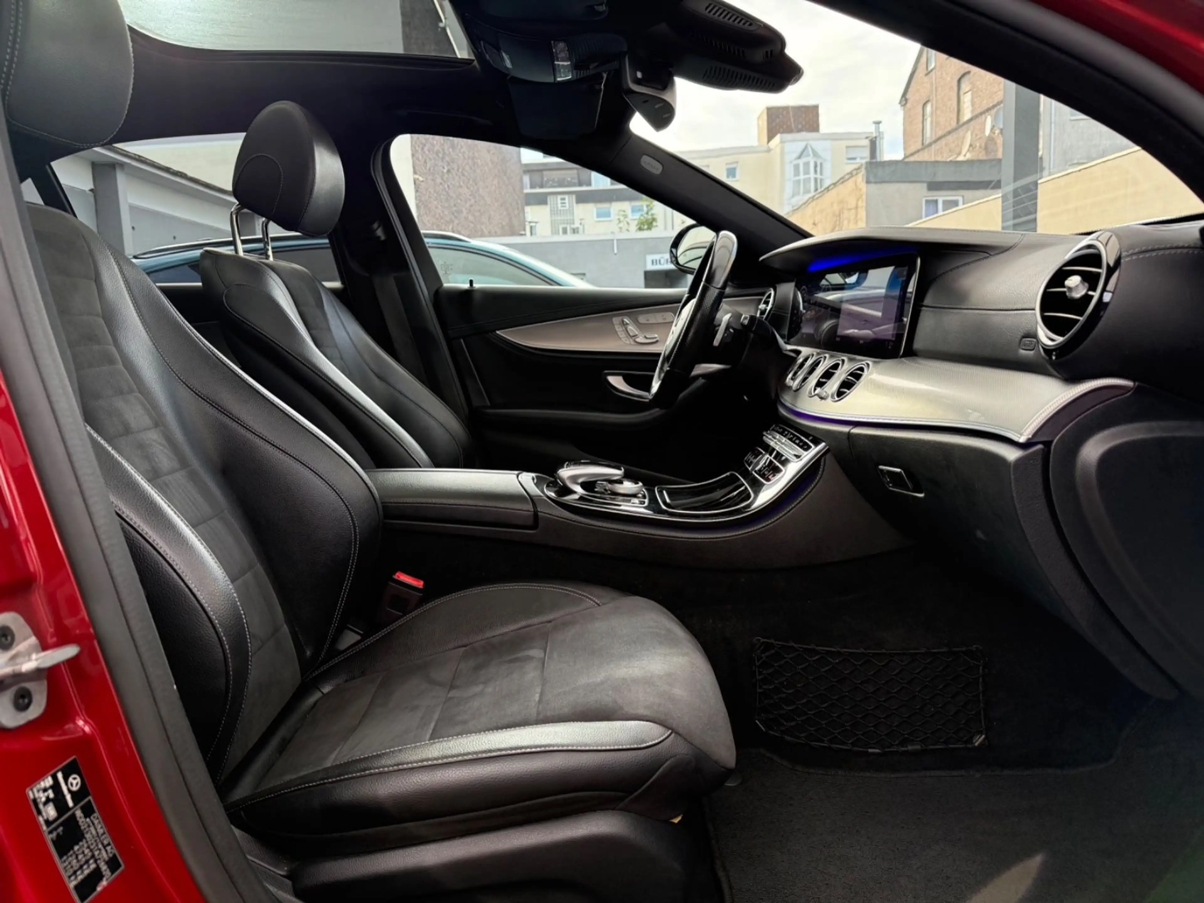 Mercedes-Benz E 400 d 4Matic *AMG*PANO*WIDE*360°*BURM*EXKLUS — photo 9