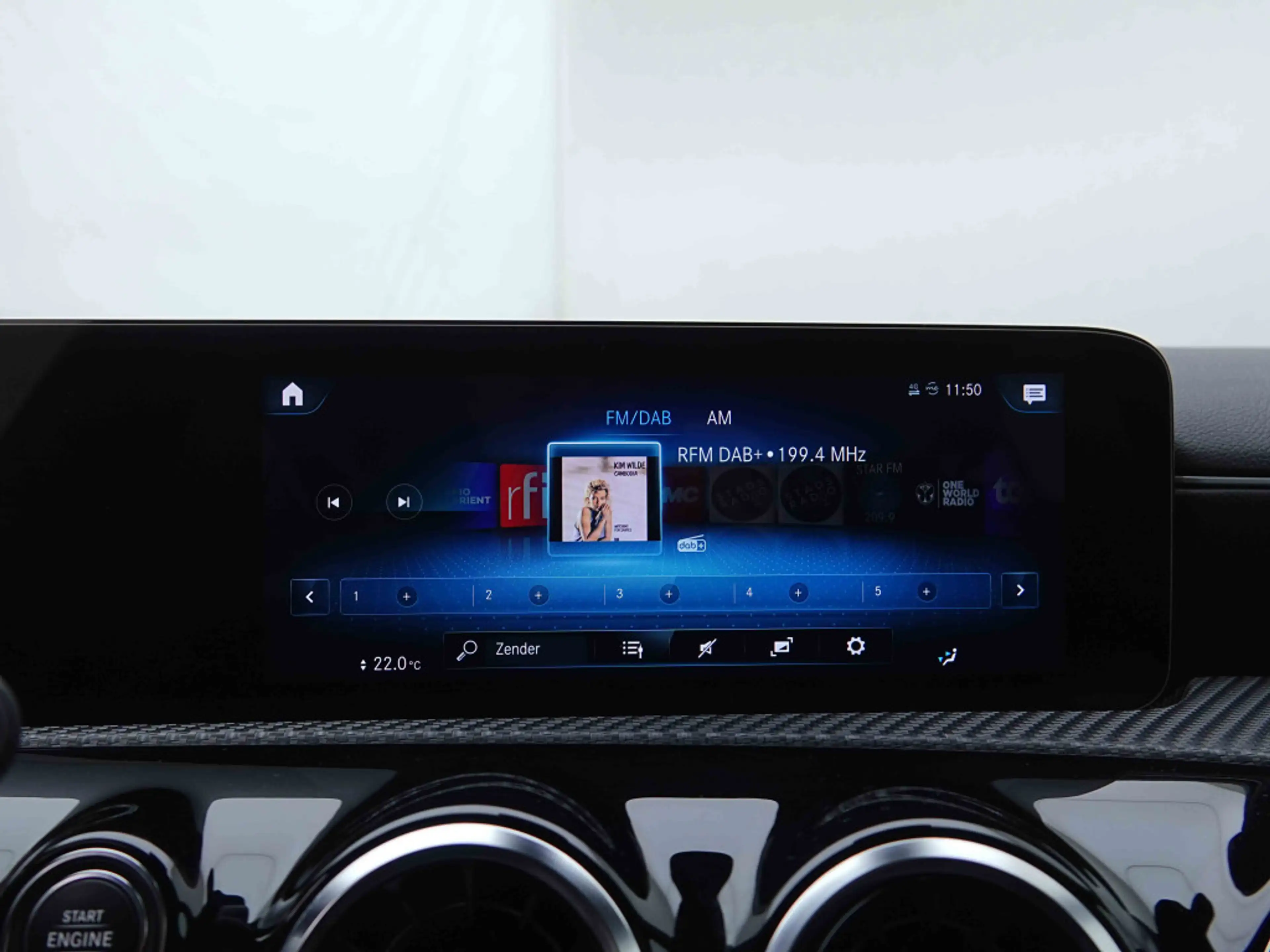 Mercedes-Benz CLA 180 CLA 180i AUT Business Solution Shooting Brake | GPS | CAM | LED — photo 12