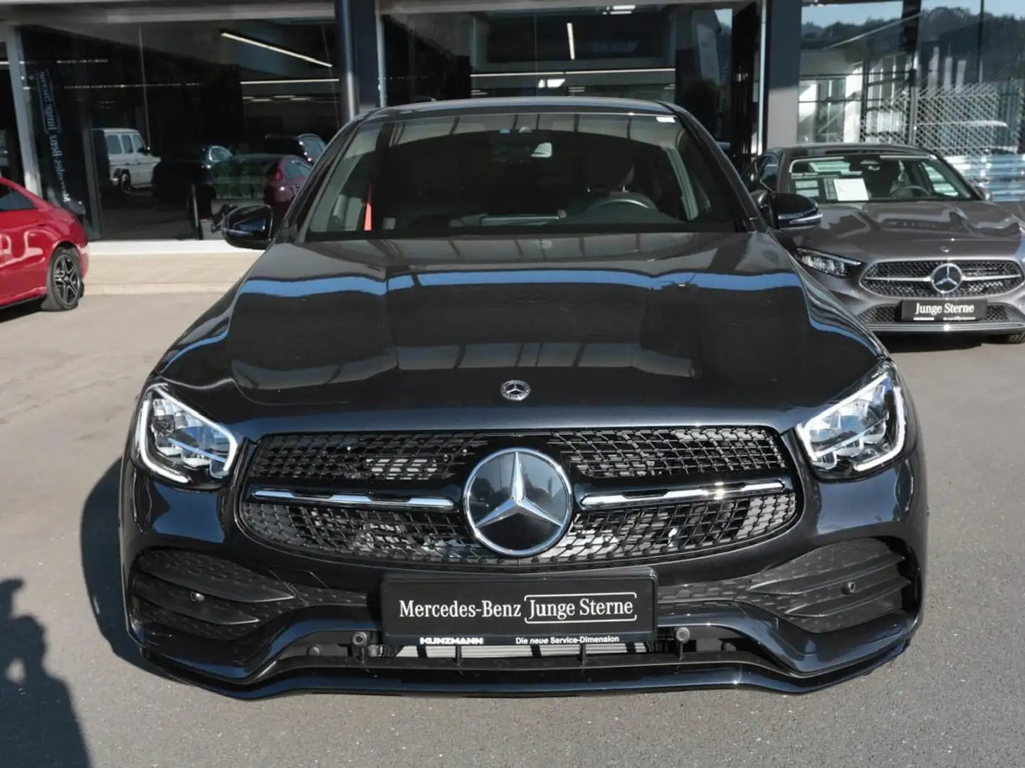 Mercedes-Benz GLC 300 4M Coupé AMG Night MBUX Navi EasyP Kamera Grau - 2