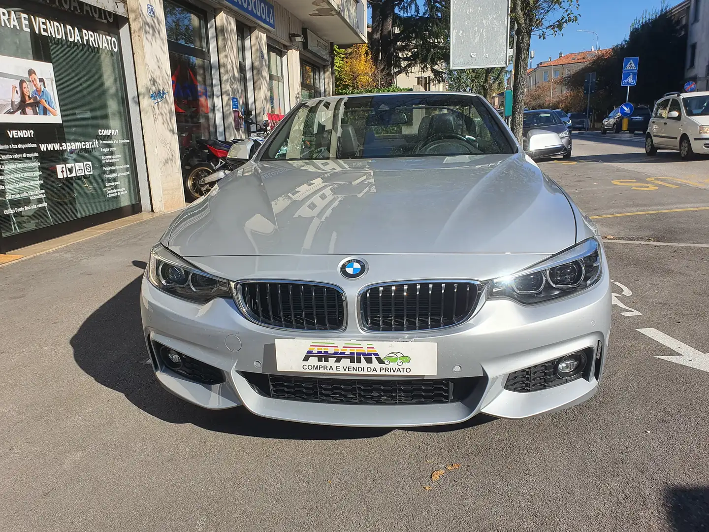 BMW 420 Serie 4 F33 2017 Cabrio 420d Cabrio Sport auto Argento - 2