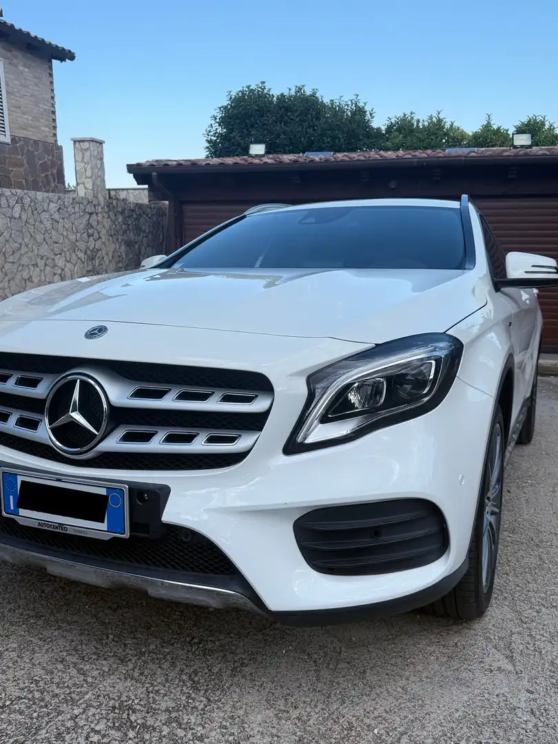 Mercedes-Benz 200 MERCEDES-BENZ GLA 200d Edition Bianco - 2