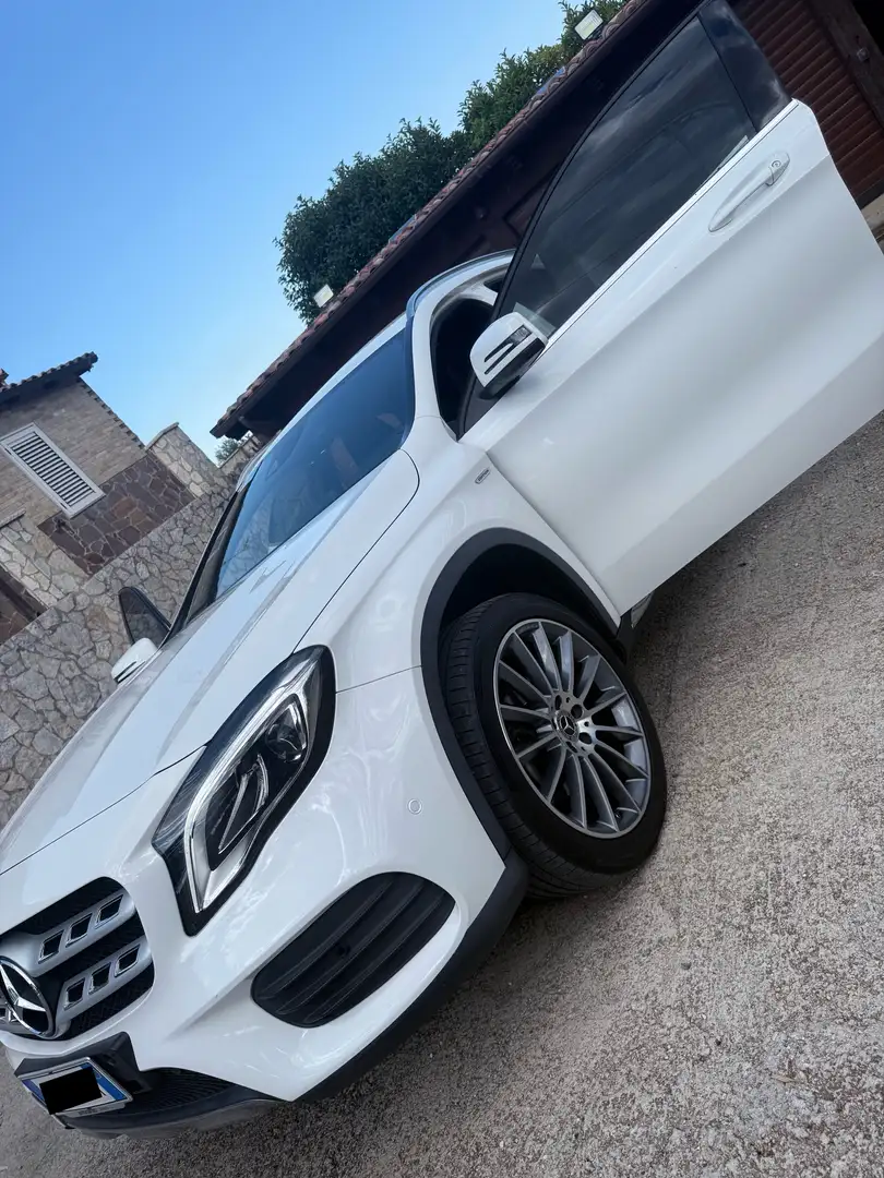 Mercedes-Benz 200 MERCEDES-BENZ GLA 200d Edition Bianco - 1