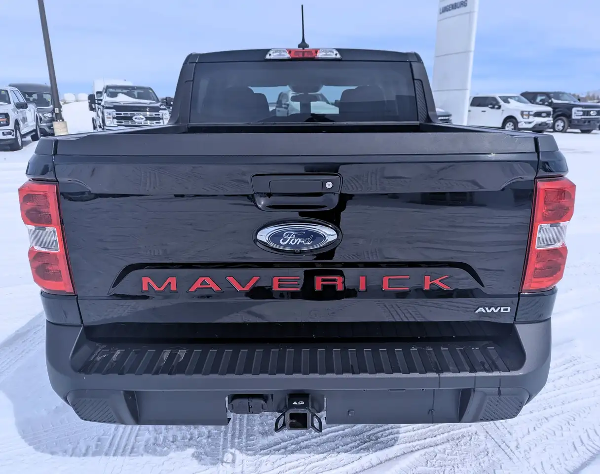 Ford Maverick снимка Ford Maverick