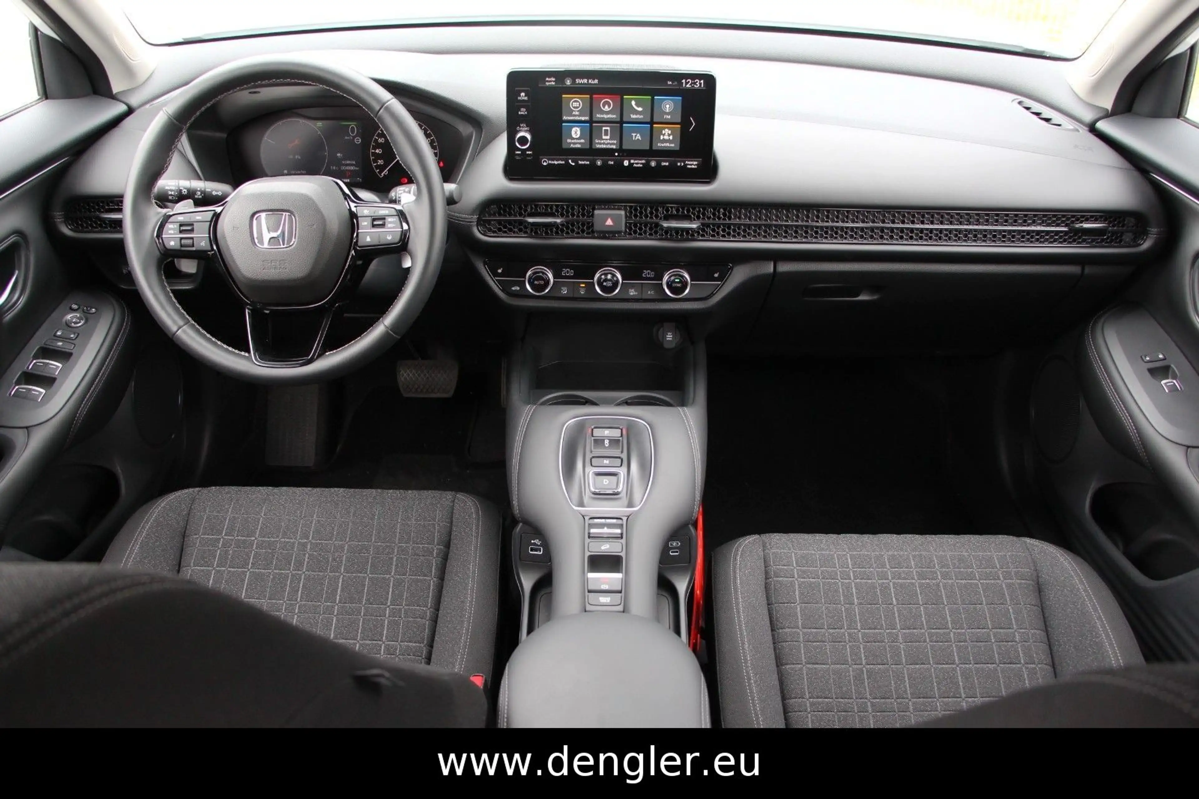 Honda ZR-V e:HEV Elegance — photo 6