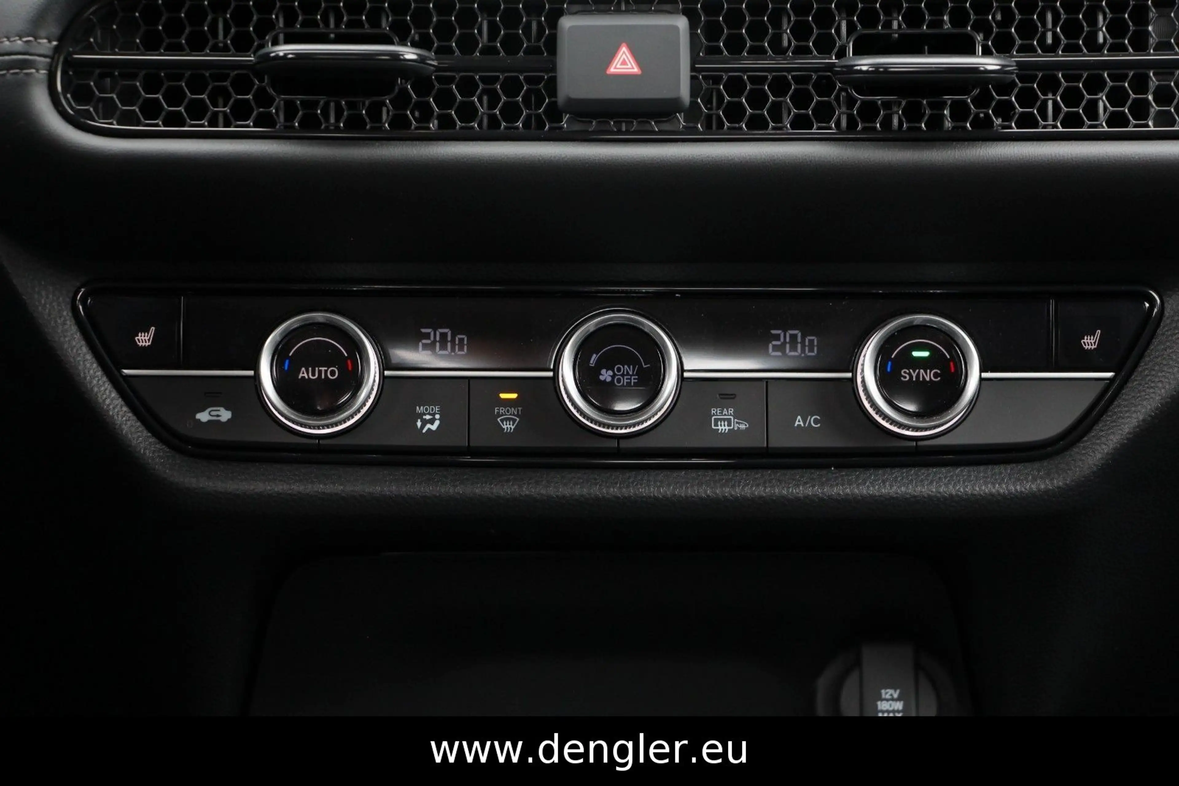 Honda ZR-V e:HEV Elegance — photo 9