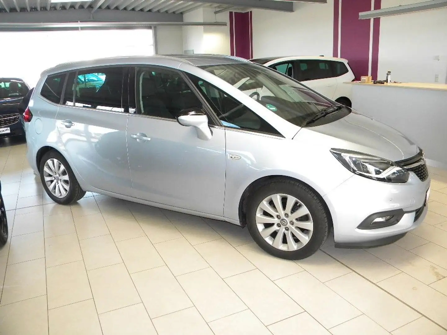 Opel Zafira C Innovation Blau - 2