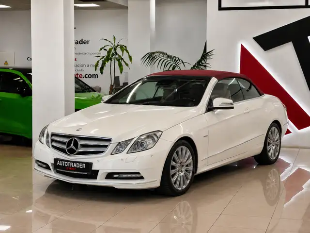 Mercedes-Benz E 250 Cabrio 250CDI BE 7G Plus