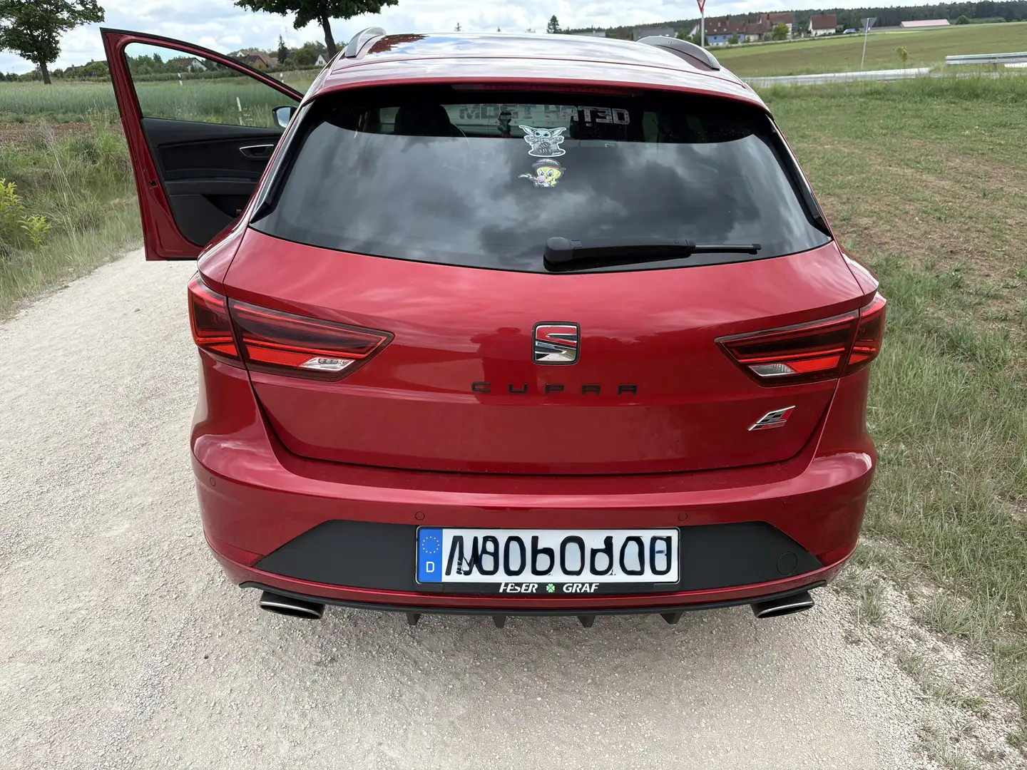 SEAT Leon Cupra 300 Rot - 2